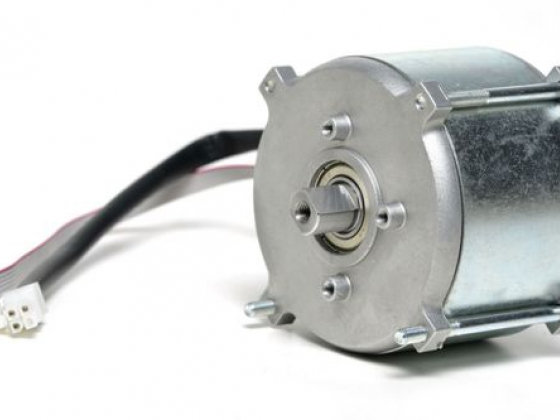 AC motor 